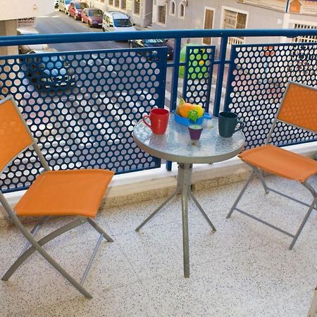 Apartamento En Torrevieja A 50M Playa Экстерьер фото