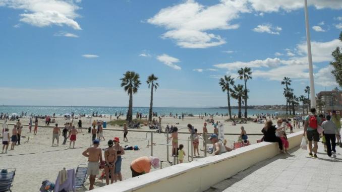 Apartamento En Torrevieja A 50M Playa Экстерьер фото