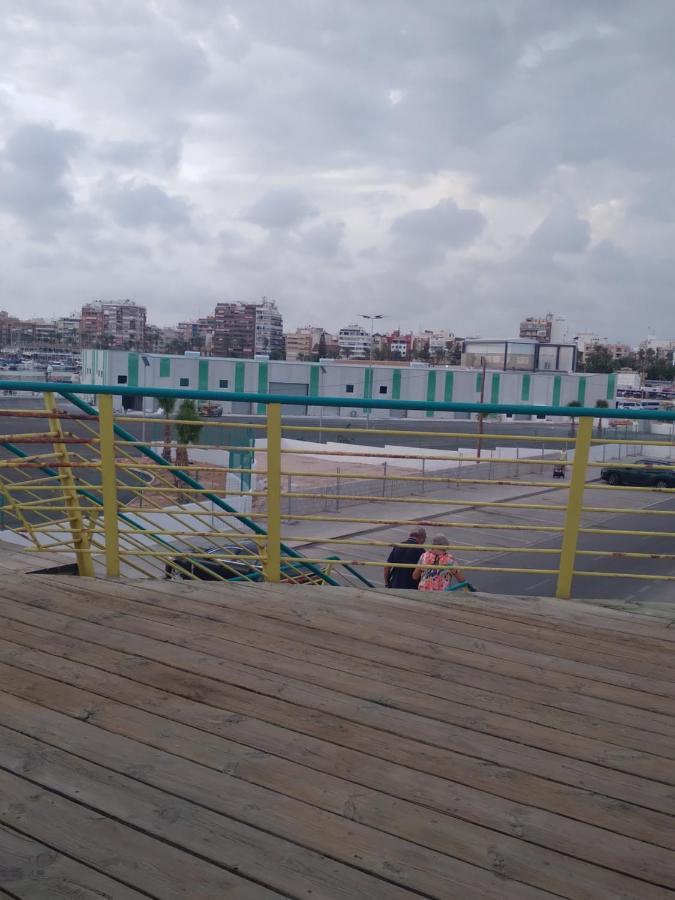 Apartamento En Torrevieja A 50M Playa Экстерьер фото