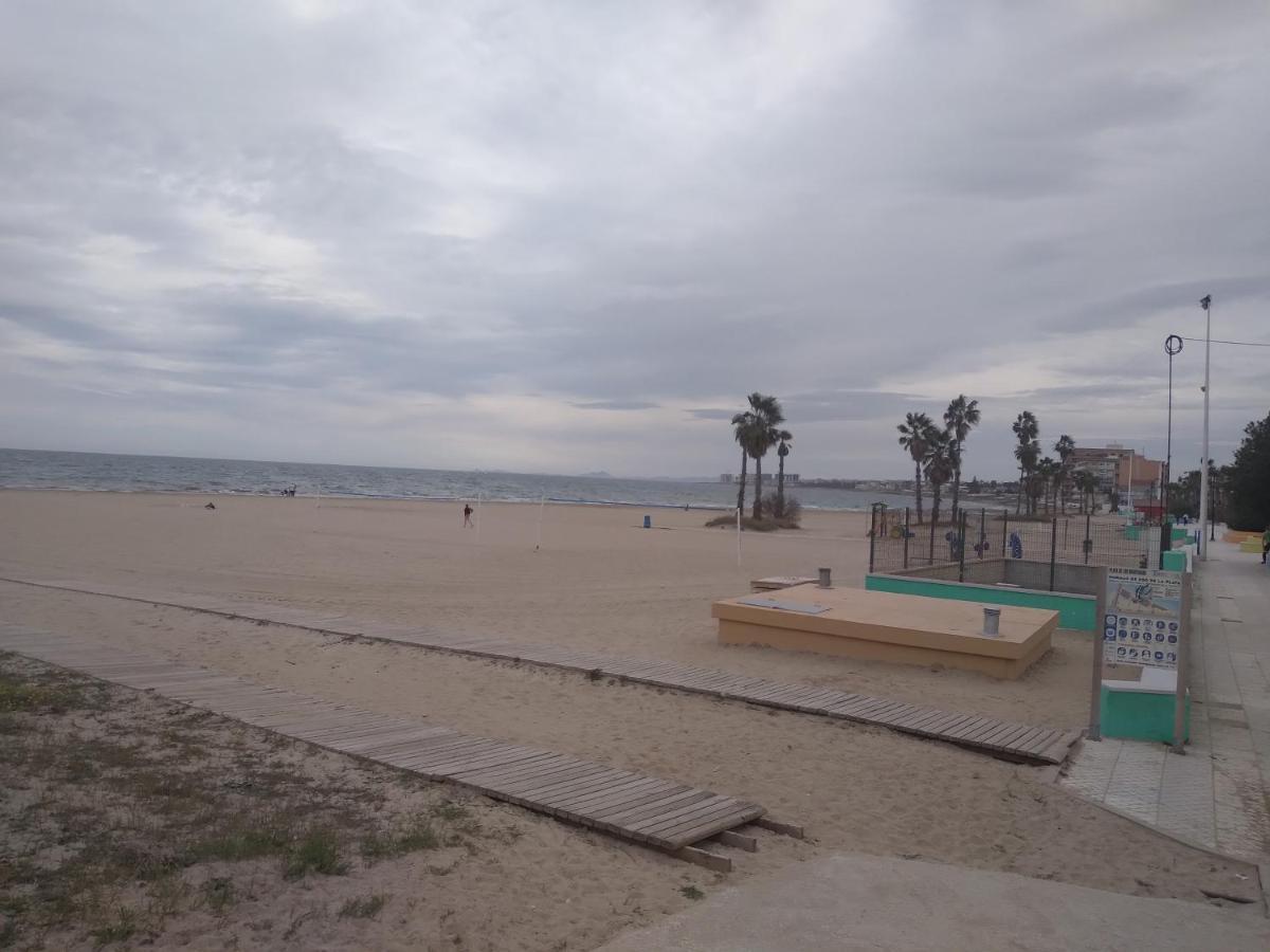Apartamento En Torrevieja A 50M Playa Экстерьер фото